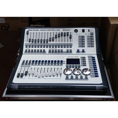 FOCUS 1024a DMX LIGHT CONTROLLER