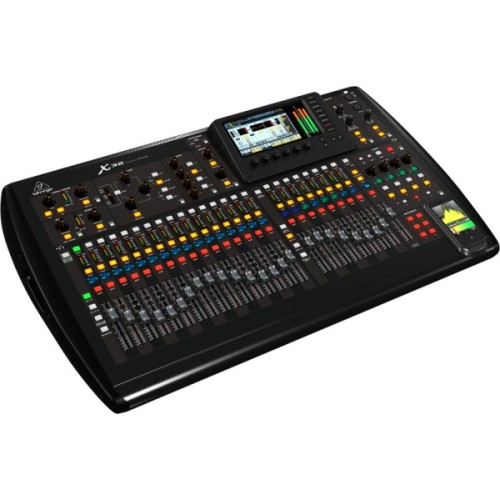 BEHRINGER X32 BEHRINGER X32